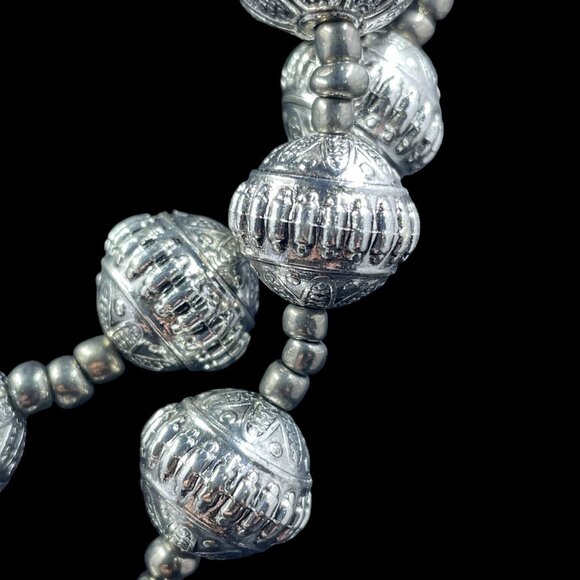 Premier Designs Silver Bead Statement Necklace Boho Gothic Festival Lightweight - Picture 4 of 8